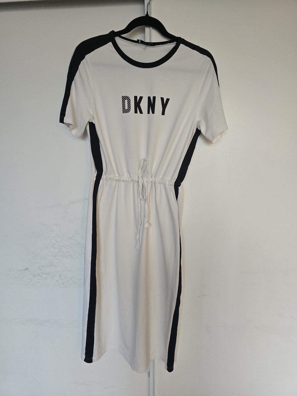 DKNY White and Black Drawstring Tee Dress